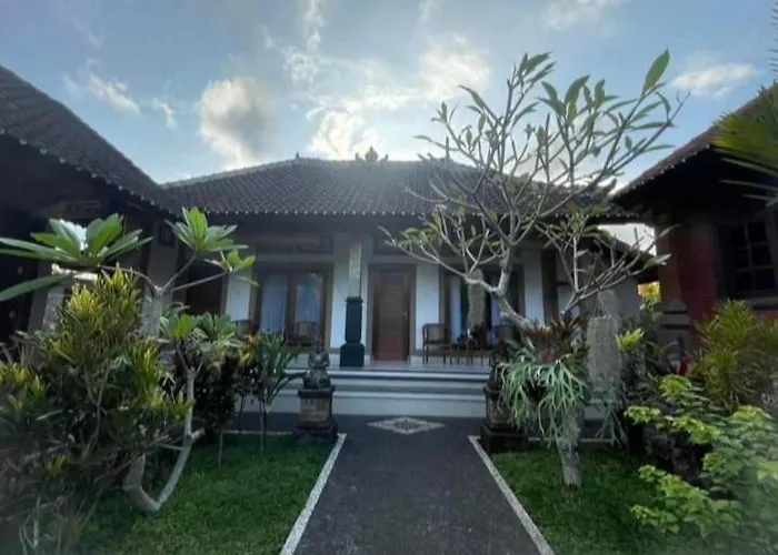 ゲストハウス Raka Rai House